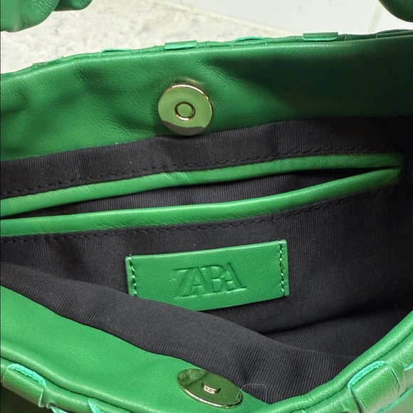 Zara Emerald Quilted Bag. Never used. Like New! - Picture 5 of 6
